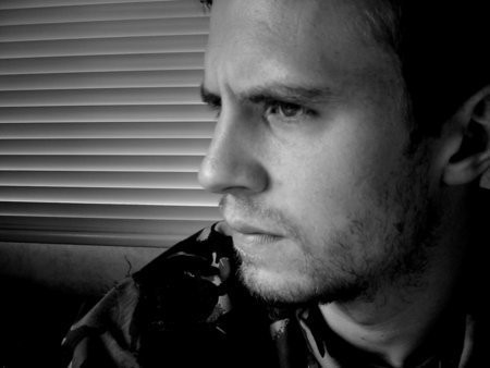 Luke Mably Fotoğrafı