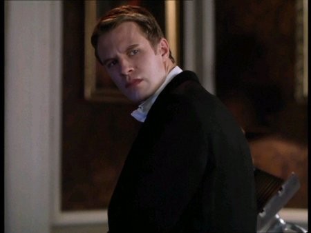 Luke Mably Fotoğrafı