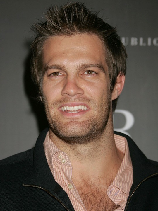 Geoff Stults Fotoğrafı