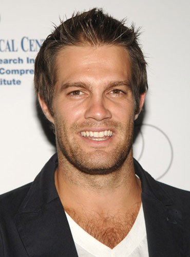 Geoff Stults fotoğrafı