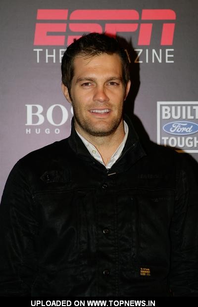 Geoff Stults Fotoğrafı