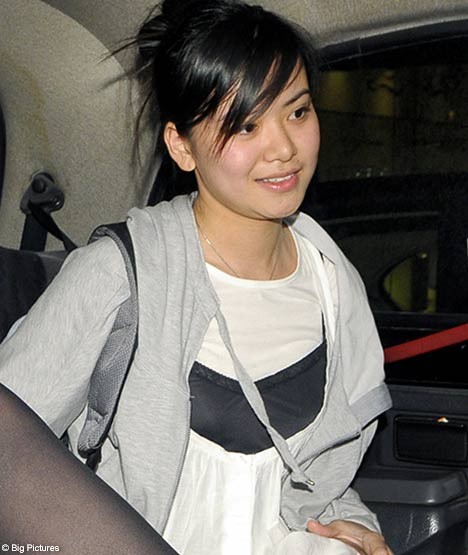 Katie Leung Fotoğrafı