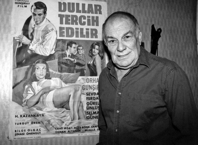 Orhan Günşiray fotoğrafı