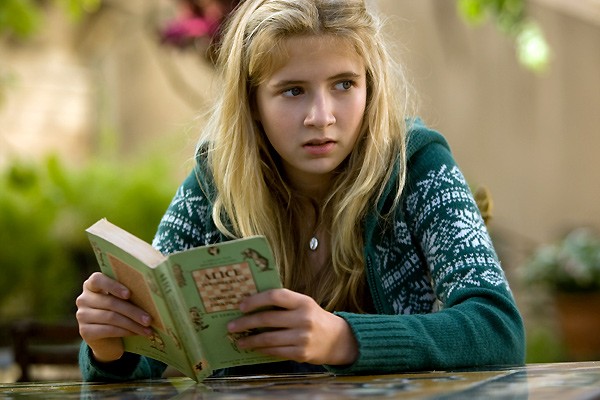 Eliza Bennett fotoğrafı