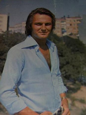 Ediz Hun fotoğrafı