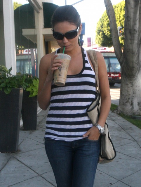 Mila Kunis Fotoğrafı