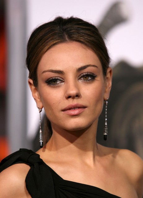 Mila Kunis Fotoğrafı