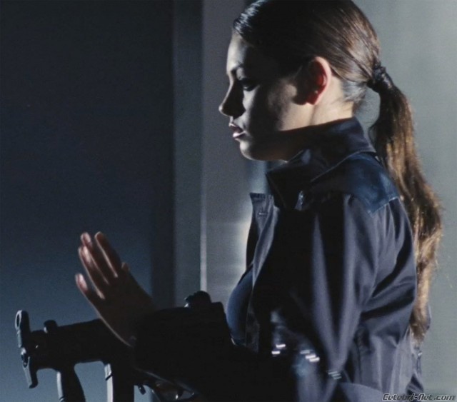 Mila Kunis Fotoğrafı