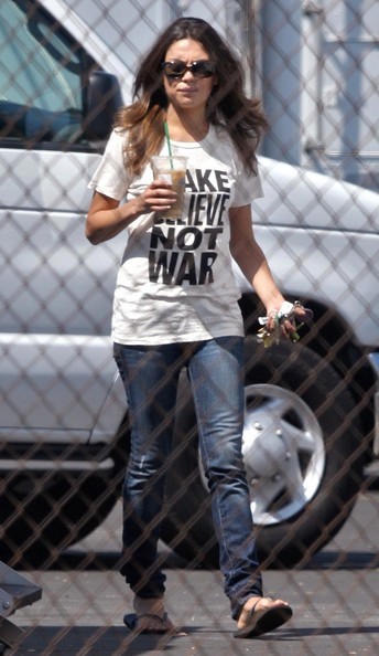 Mila Kunis Fotoğrafı