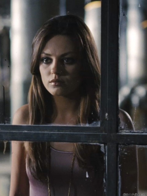 Mila Kunis Fotoğrafı