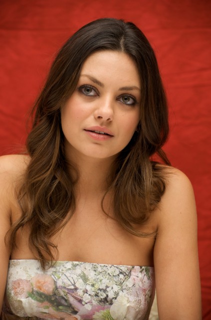 Mila Kunis Fotoğrafı