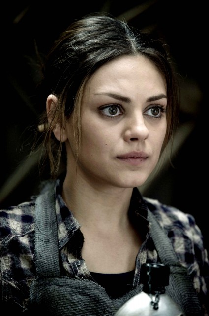 Mila Kunis Fotoğrafı