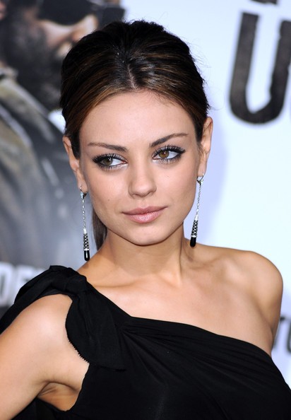 Mila Kunis Fotoğrafı