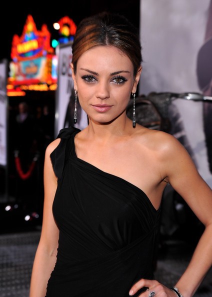 Mila Kunis Fotoğrafı