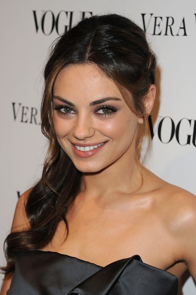Mila Kunis Fotoğrafı