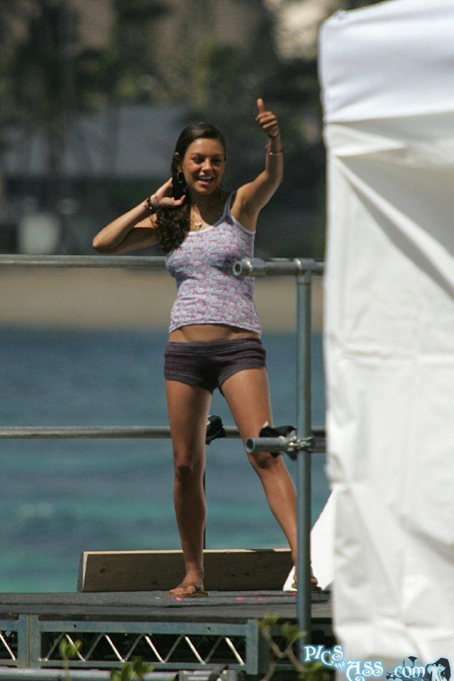 Mila Kunis Fotoğrafı