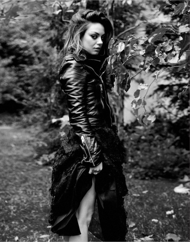 Mila Kunis Fotoğrafı