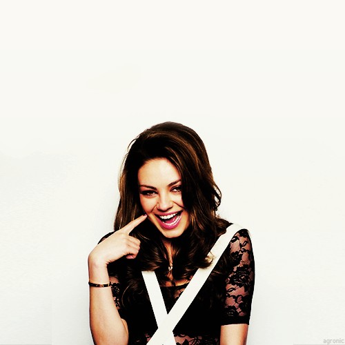 Mila Kunis Fotoğrafı