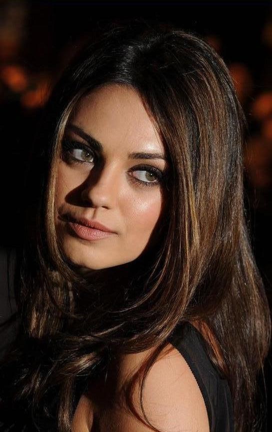 Mila Kunis Fotoğrafı