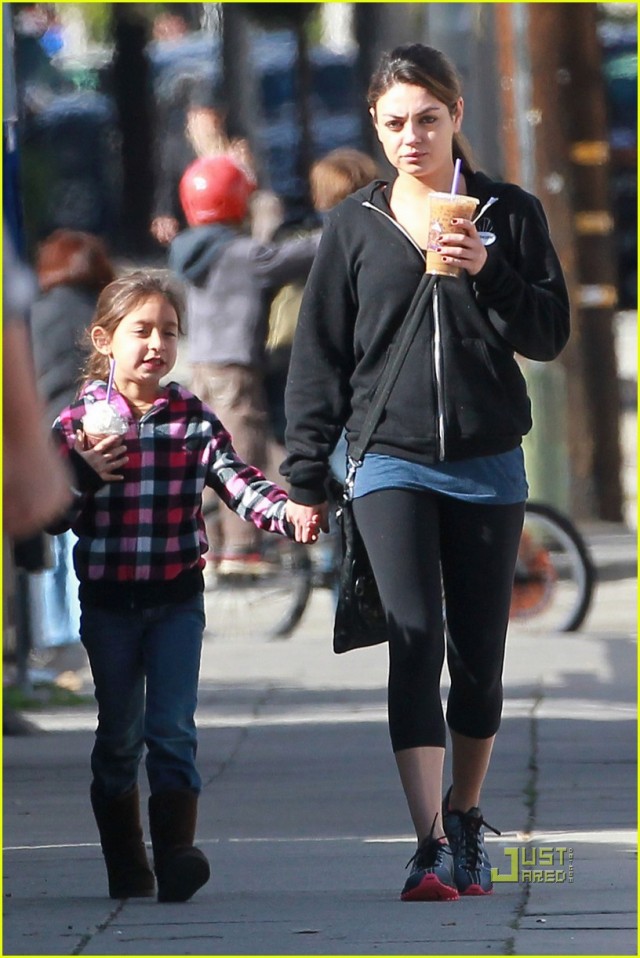 Mila Kunis Fotoğrafı