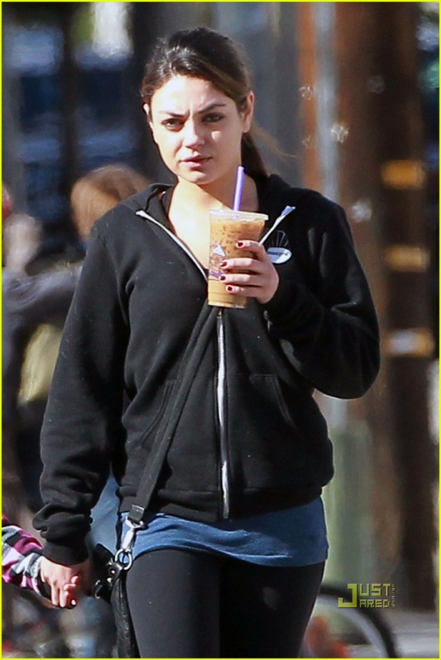 Mila Kunis Fotoğrafı