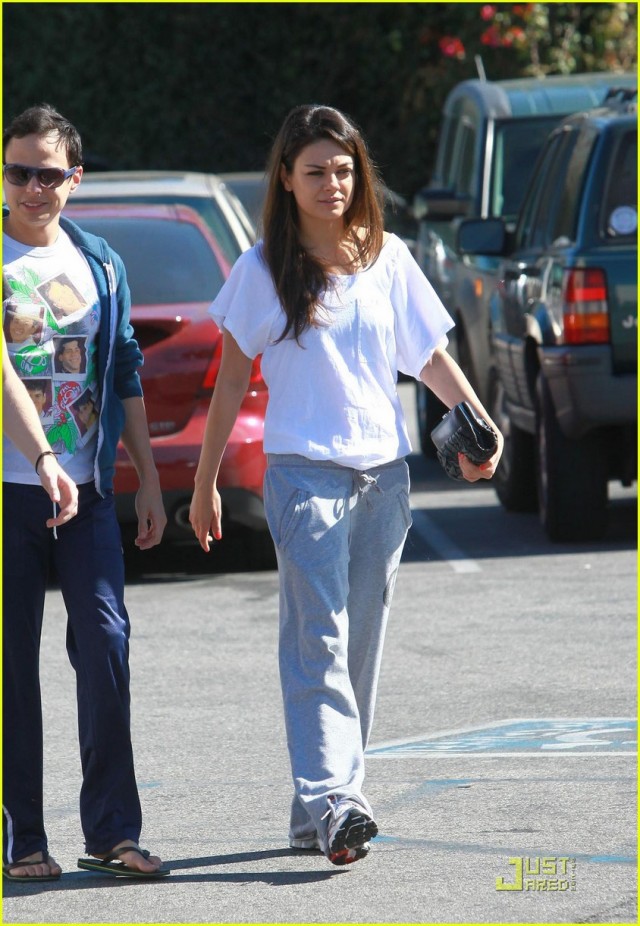 Mila Kunis Fotoğrafı