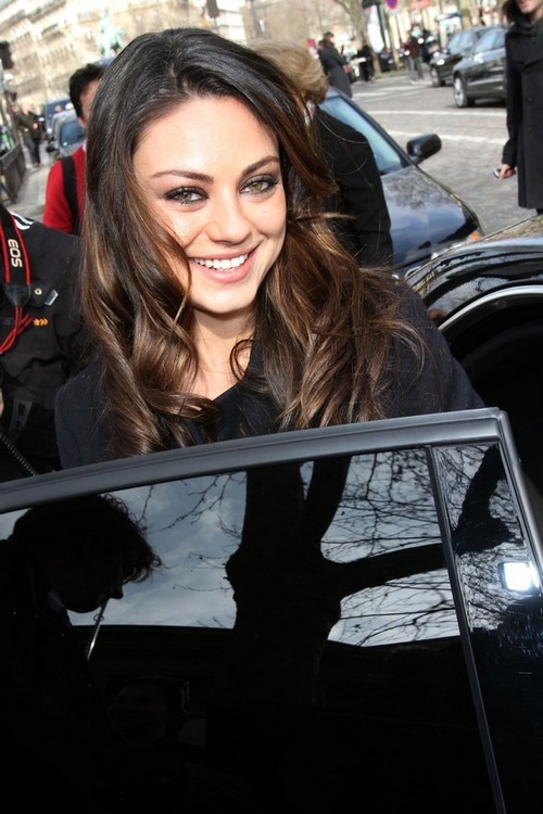 Mila Kunis Fotoğrafı