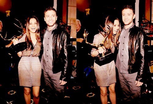 Mila Kunis Fotoğrafı