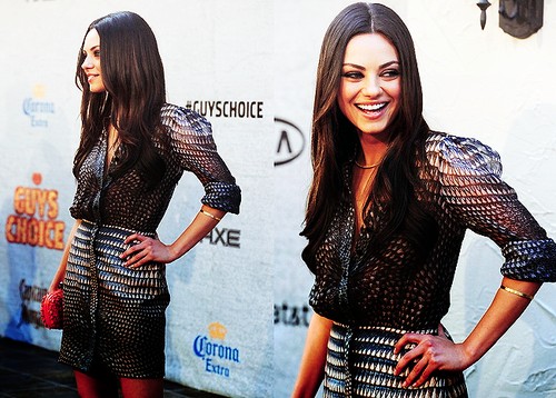 Mila Kunis Fotoğrafı