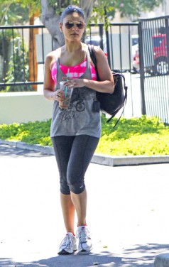 Mila Kunis Fotoğrafı