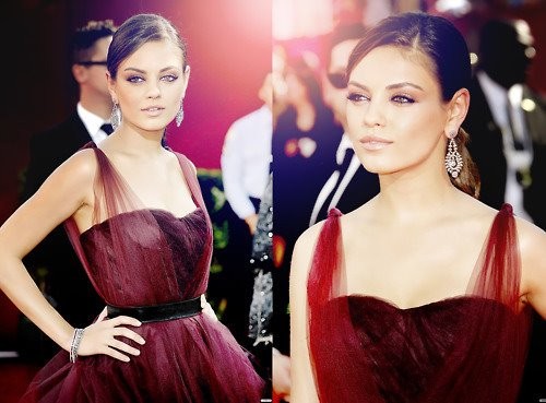 Mila Kunis Fotoğrafı