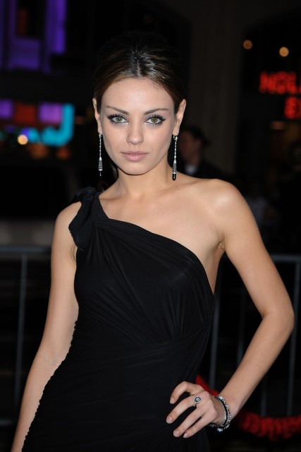 Mila Kunis Fotoğrafı