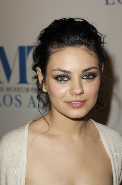 Mila Kunis Fotoğrafı