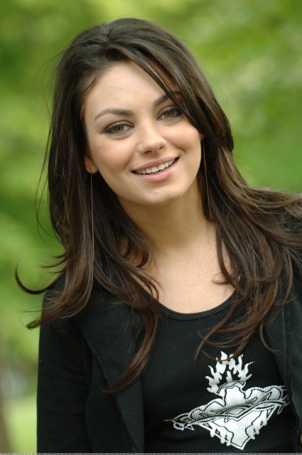 Mila Kunis Fotoğrafı