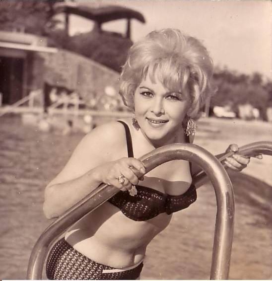 Suzan Avcı Fotoğrafı