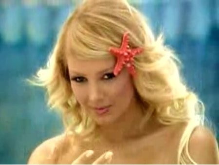 Petek Dinçöz Fotoğrafı