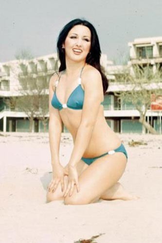 Nükhet Duru Fotoğrafı