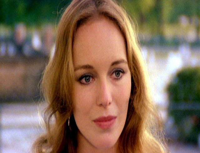 Catriona MacColl fotoğrafı