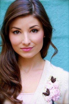 Ashton Leigh Fotoğrafı