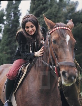 Necla Nazır fotoğrafı