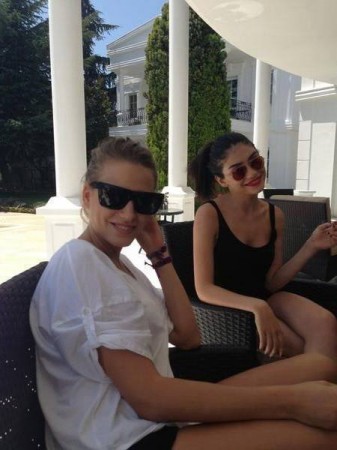 Hazar Ergüçlü Fotoğrafı