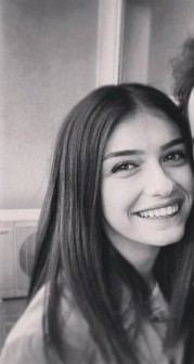 Hazar Ergüçlü Fotoğrafı