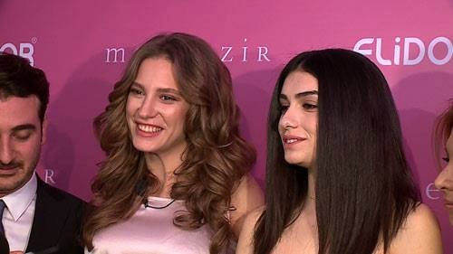 Hazar Ergüçlü Fotoğrafı