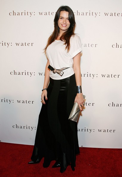 Larissa Bond fotoğrafı