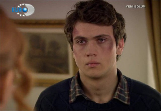 Aras Bulut İynemli Fotoğrafı