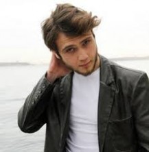 Aras Bulut İynemli Fotoğrafı