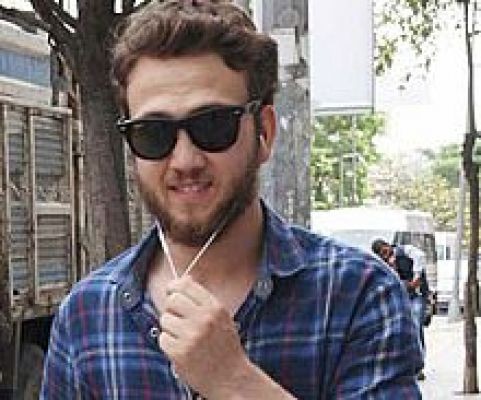 Aras Bulut İynemli Fotoğrafı