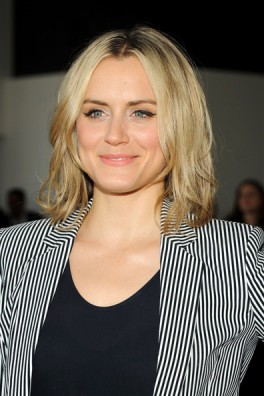 Taylor Schilling Fotoğrafı