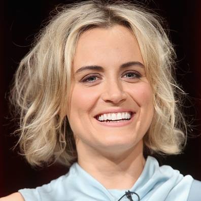 Taylor Schilling Fotoğrafı