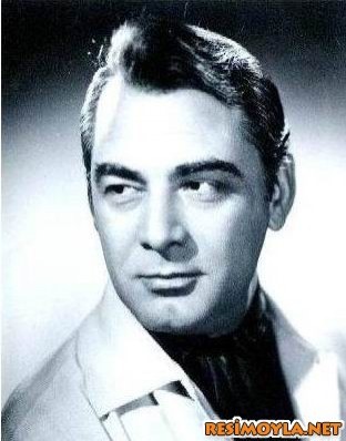 Muzaffer Tema fotoğrafı